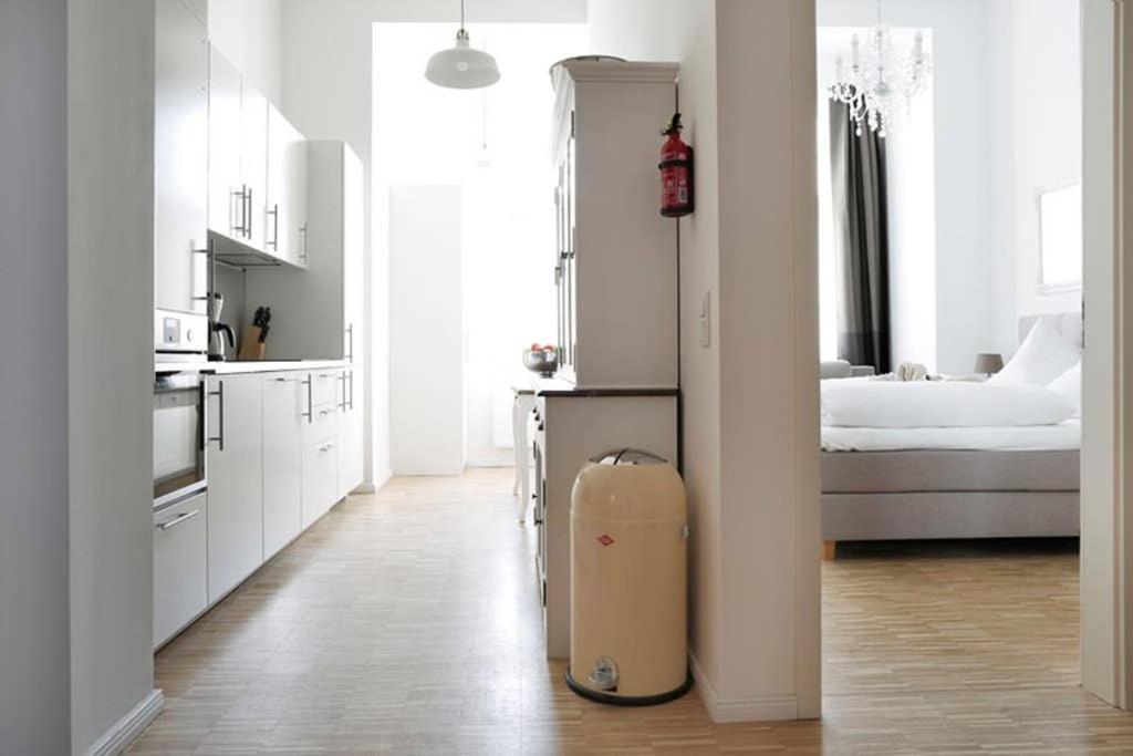 Sc 06 By Rockchair Apartments L Superhost Status L 4 Bedrooms Boxspringbeds 2 Bathrooms Balcony Elevator - Cozy Family & Business Flair Welcomes You! Berlin Exterior photo
