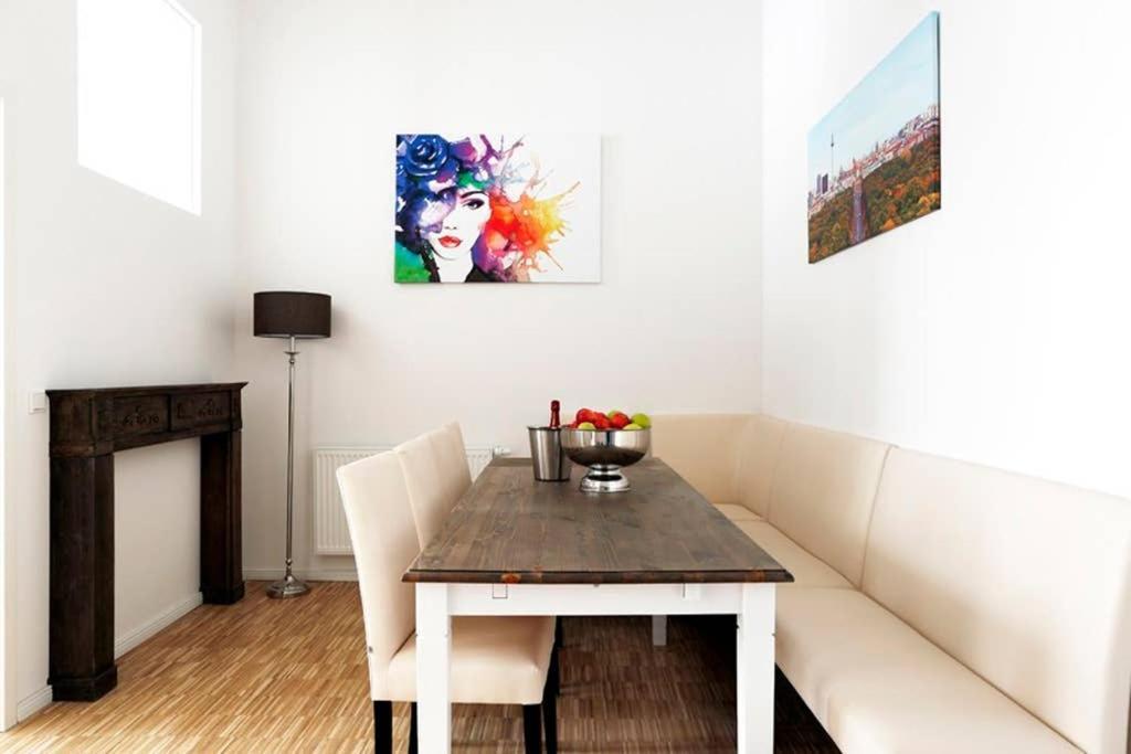 Sc 06 By Rockchair Apartments L Superhost Status L 4 Bedrooms Boxspringbeds 2 Bathrooms Balcony Elevator - Cozy Family & Business Flair Welcomes You! Berlin Exterior photo